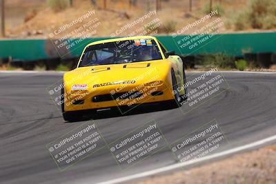 media/May-31-2025-CalClub SCCA (Sat) [[2c1a04e1ee]]/Qualifying/Group 6/Turn 4/